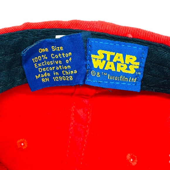 Star Wars Kids Darth Vader Hat - Picture 7 of 7